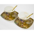 filiżanki z porcelanowa z podstawką z łyżeczką złoty