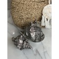 figurka ślimaka, odlew srebrny, skrzydelnik, wiklinowy kosz