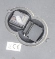 duże zegar srebrny, z grubą ramą i widocznym mechanizmem.jpg