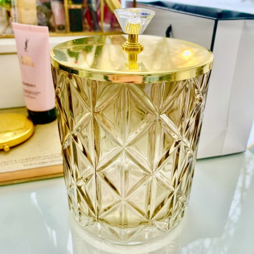 pojemnik dekoracyjny brązowy szklany ze złotą pokrywka